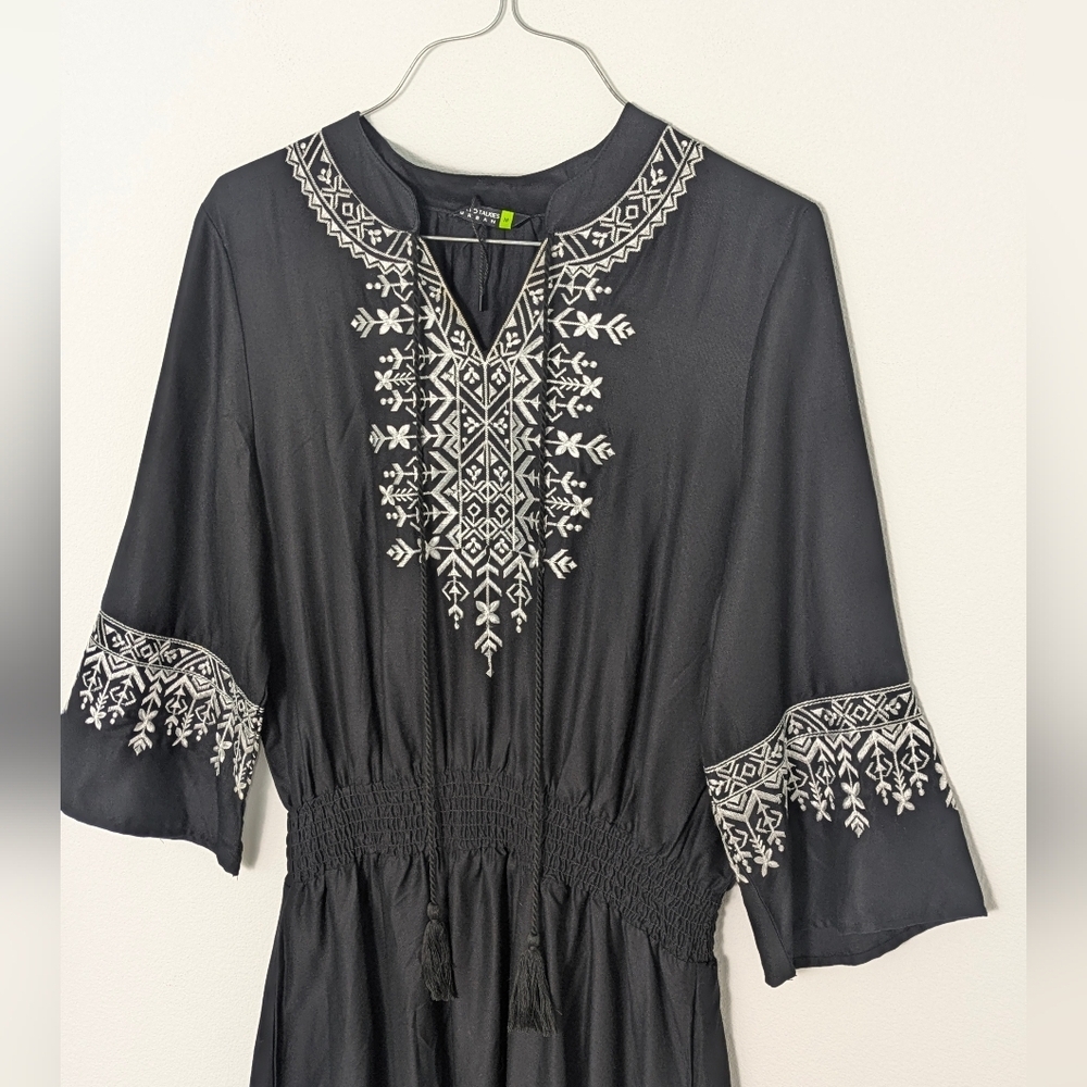 Tokio Talking New Embroidered Boho Mini Dress, Size M, Black White Embellished - Picture 4 of 16